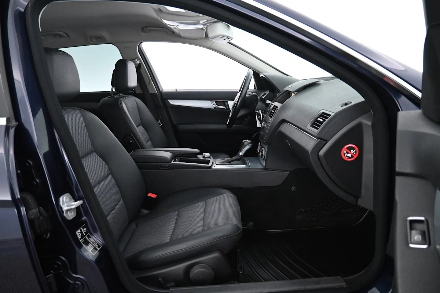 Car Image - 6fStvv0a9JeRErdvk8hUQ6