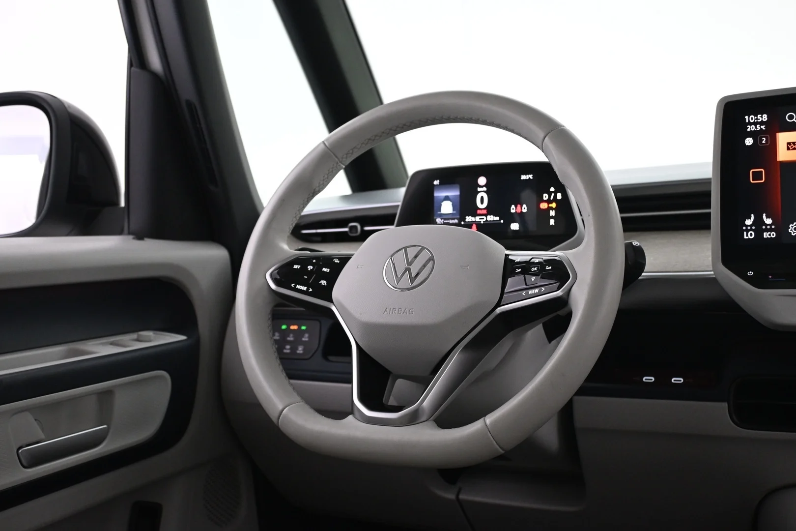 Car Image - 4wIv2Y1RNKtPKooBX0C2xs