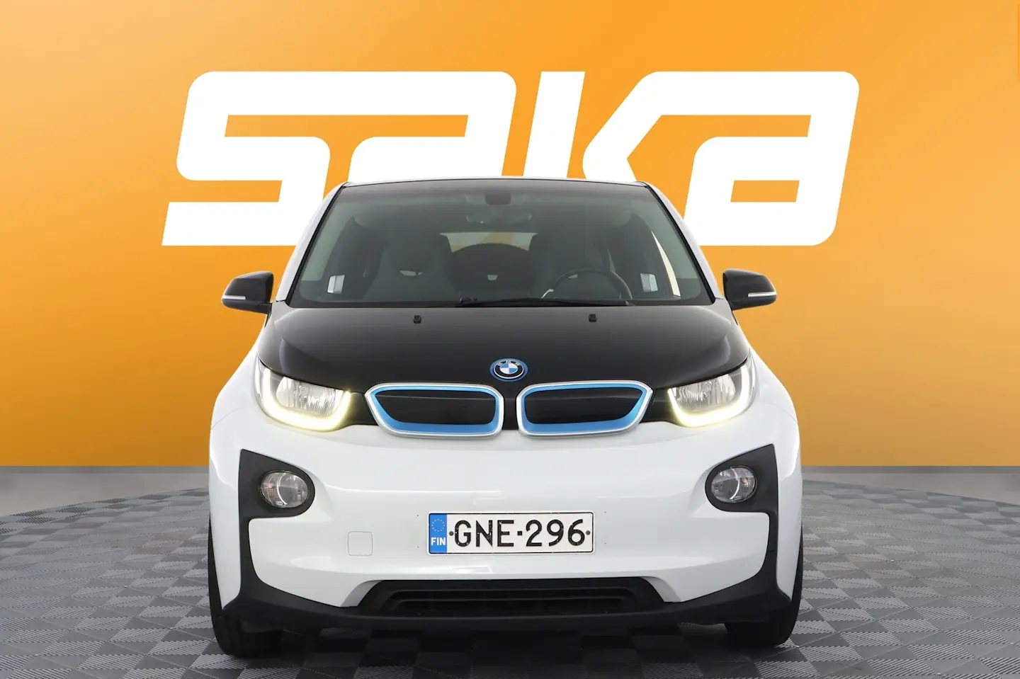 Car Image - 5O0oIB1f76HX5tRnqiEFp3