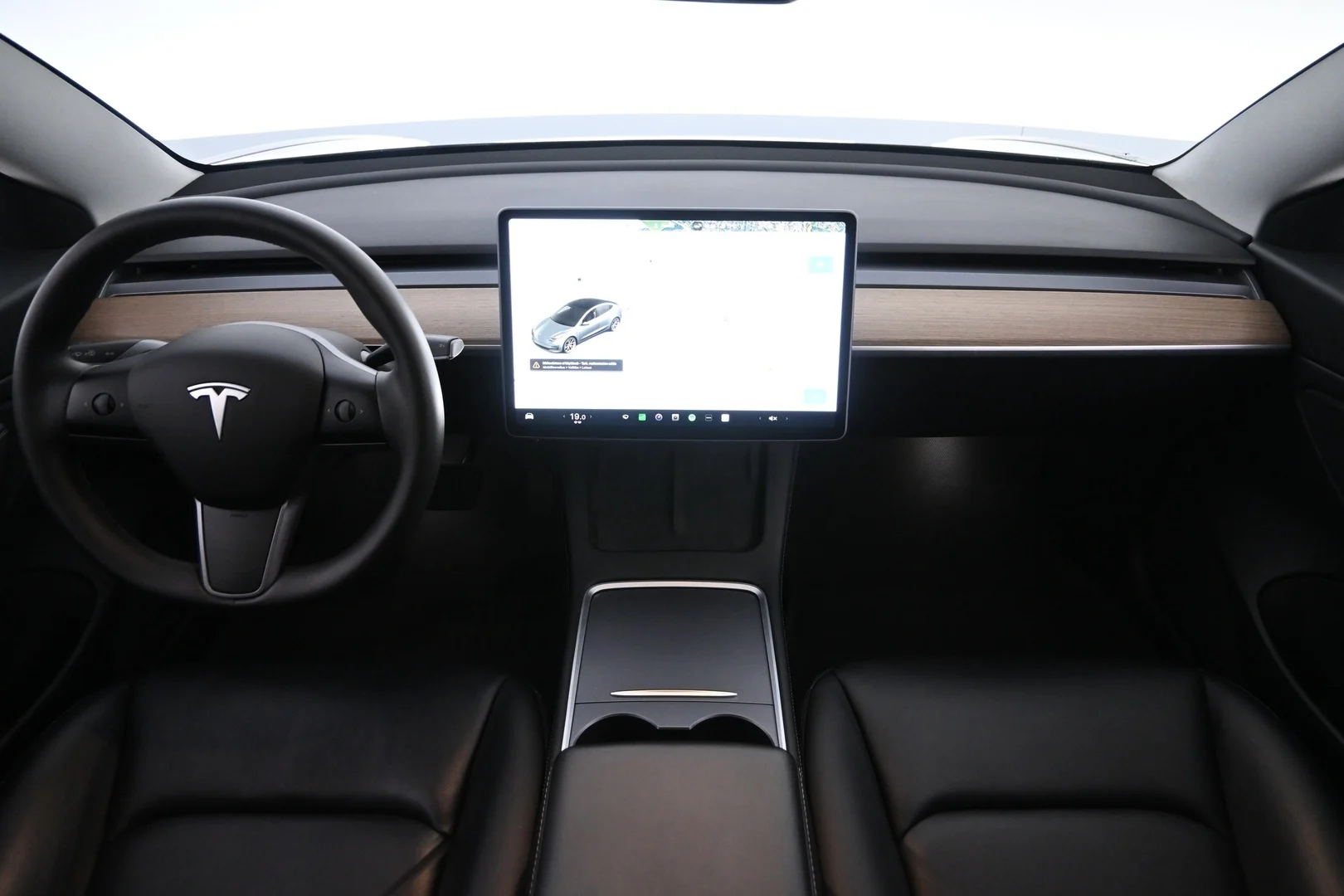 Car Image - 6QpRZ1RfYMqfS3wcGgQsbS