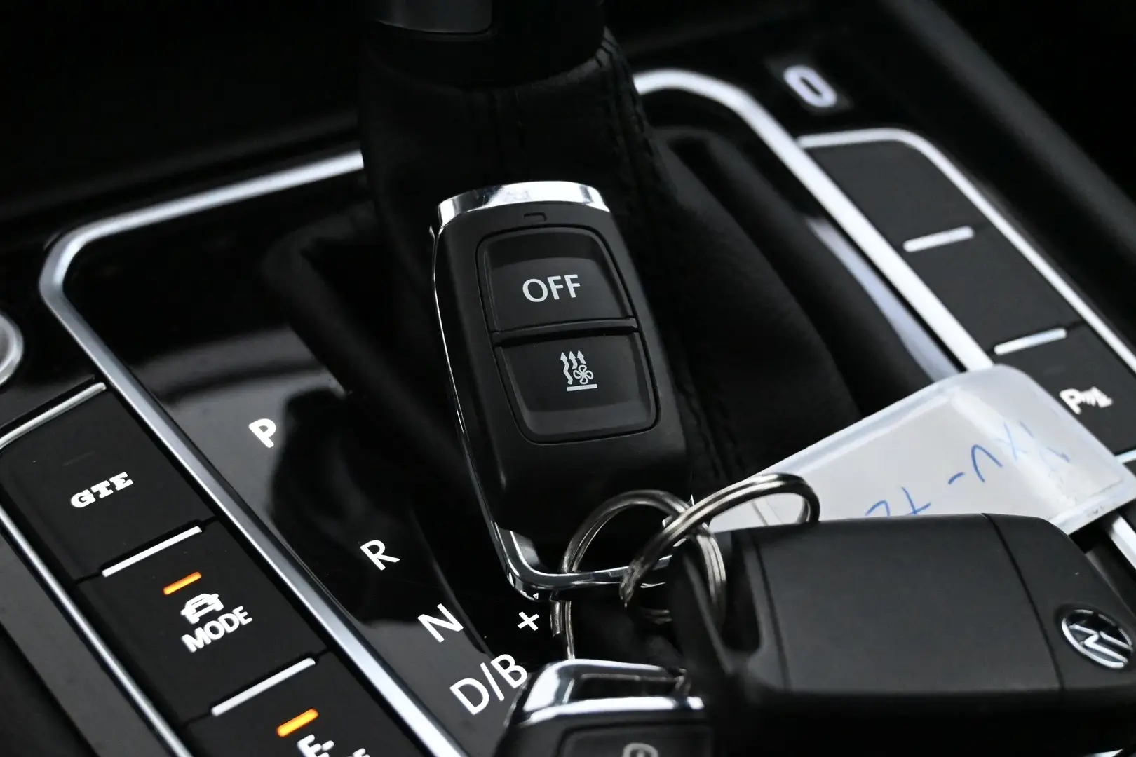Car Image - 4hFCgmGpJ2AMhU88ymQ69w