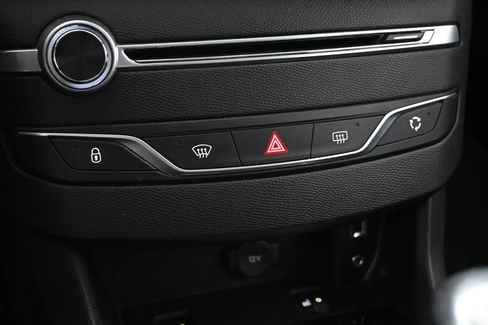 Car Image - 30VzJJF0S6Z4HvZj0SRFxu