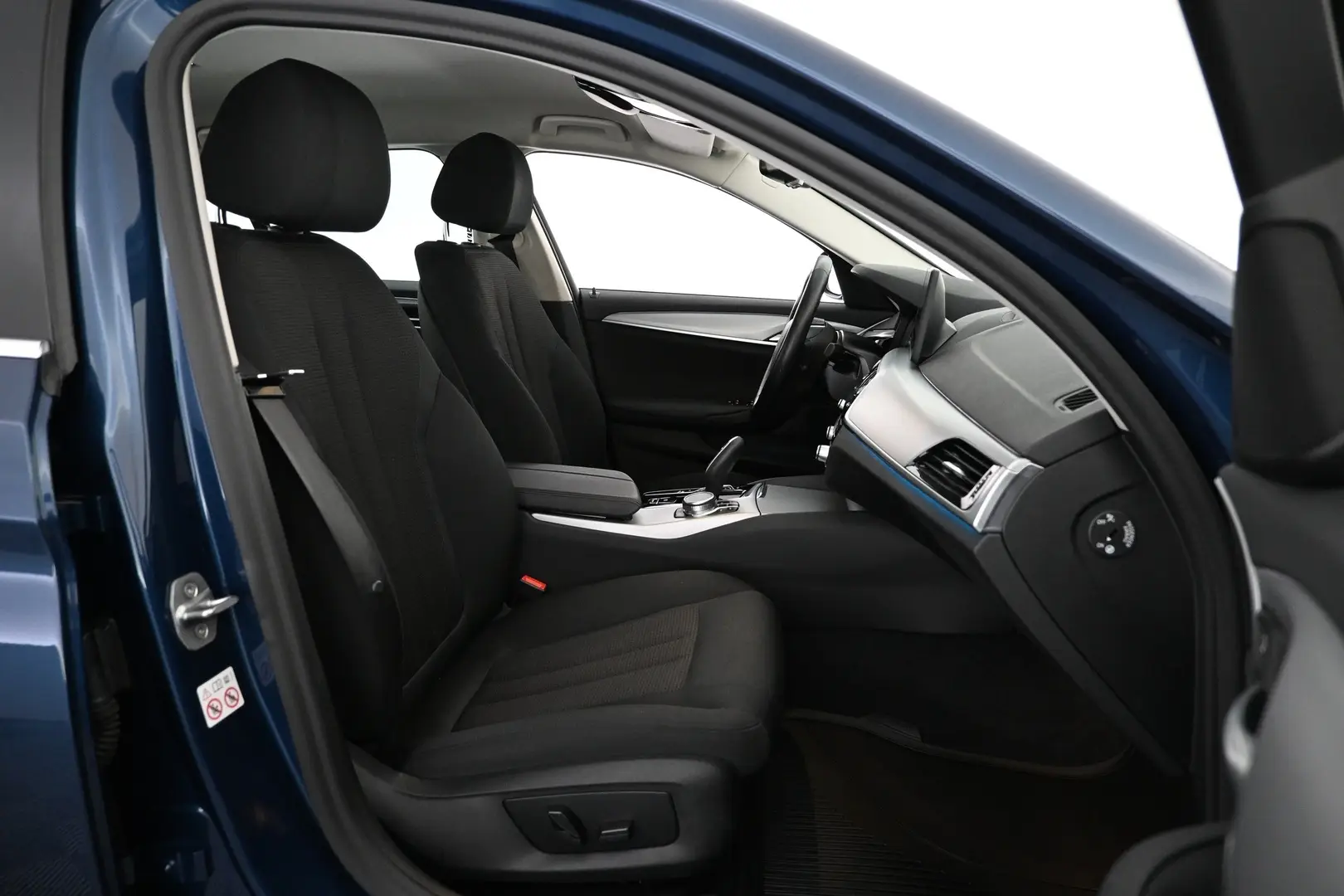 Car Image - 1BNd3ZXZDQcmleBciyCEvx
