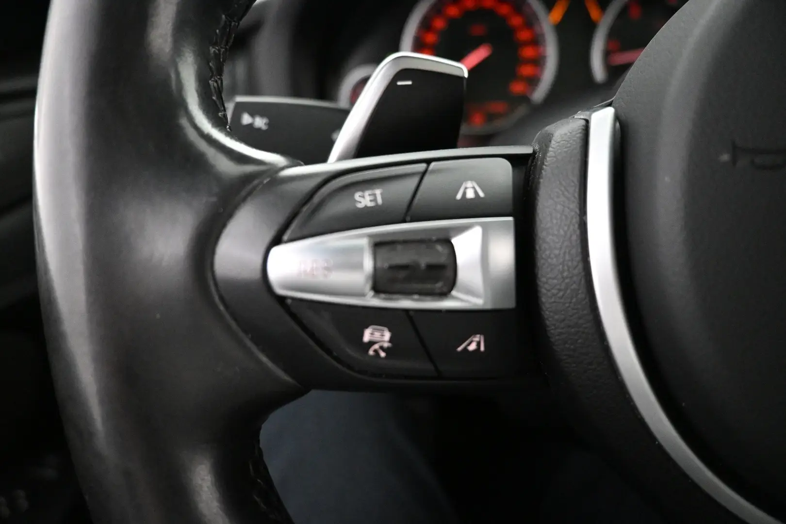 Car Image - 28cwE1kMYejtd5UVB9xkt8