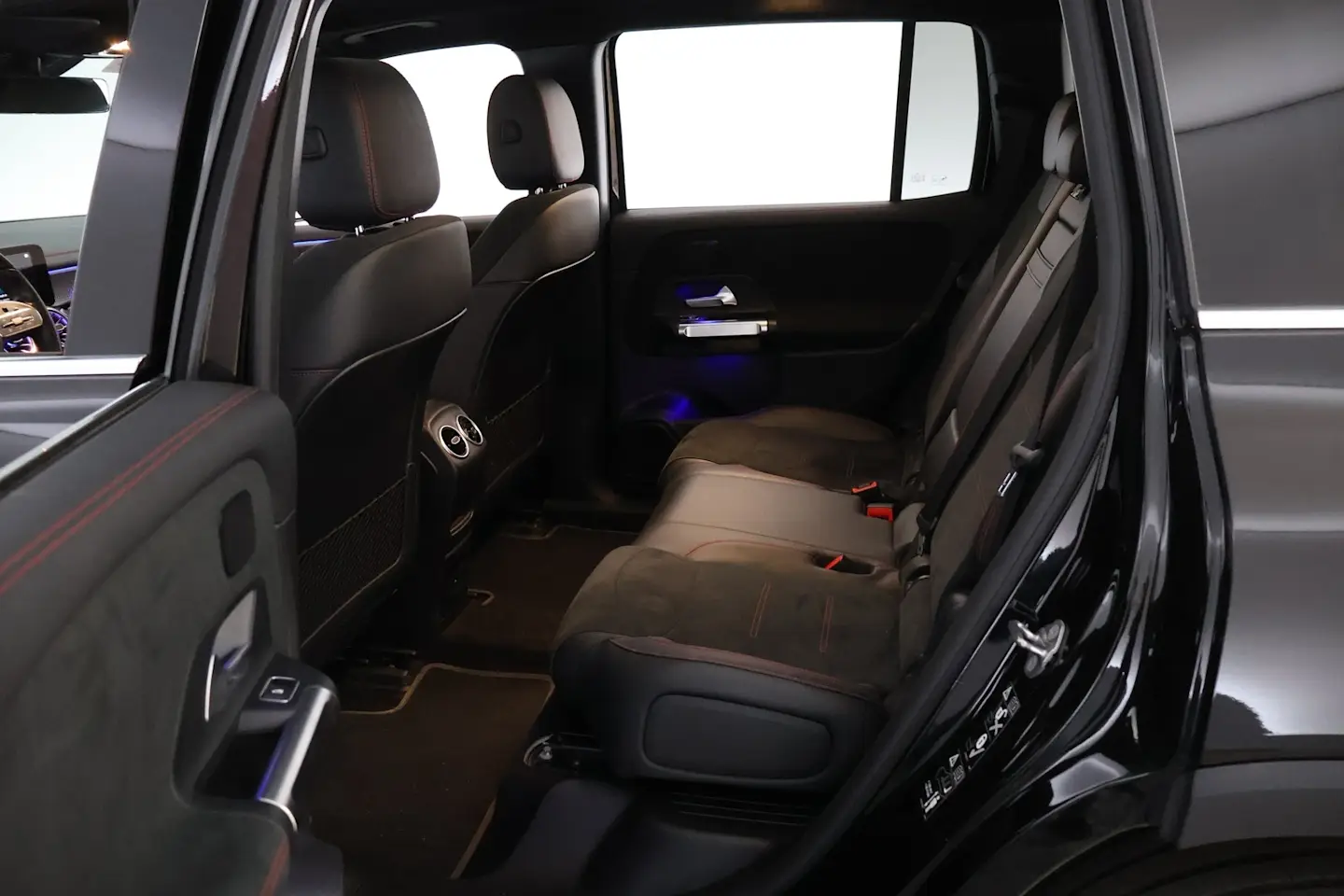 Car Image - 3HmOnuPqajLOCnADTCRnBJ