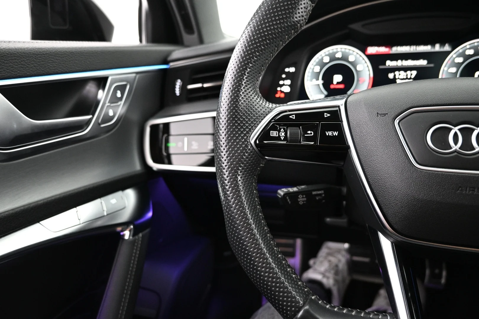 Car Image - 6VCgpeYgHKSExE7eD1OApy