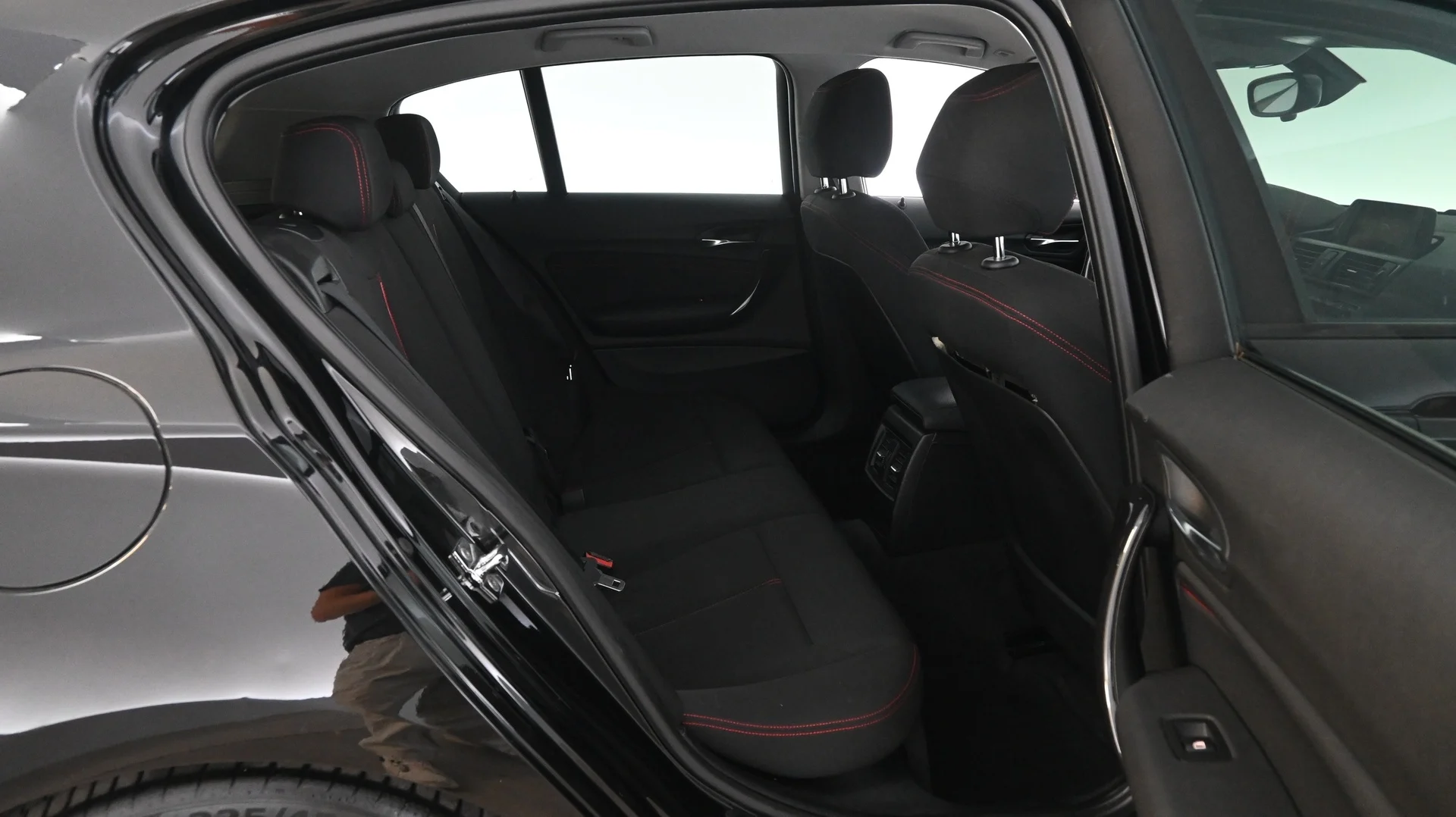 Car Image - 1Ps0TmKUJVzUnOjkrt7H4K