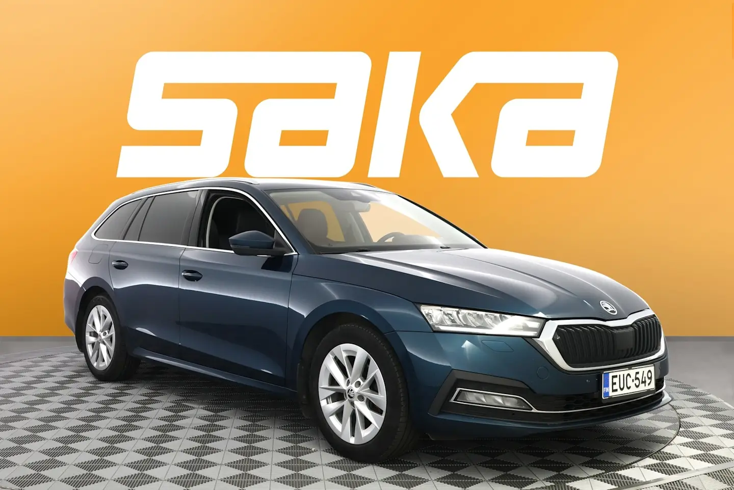 Car Image - 3quGSsFFB9dXdDe9BsKdcb