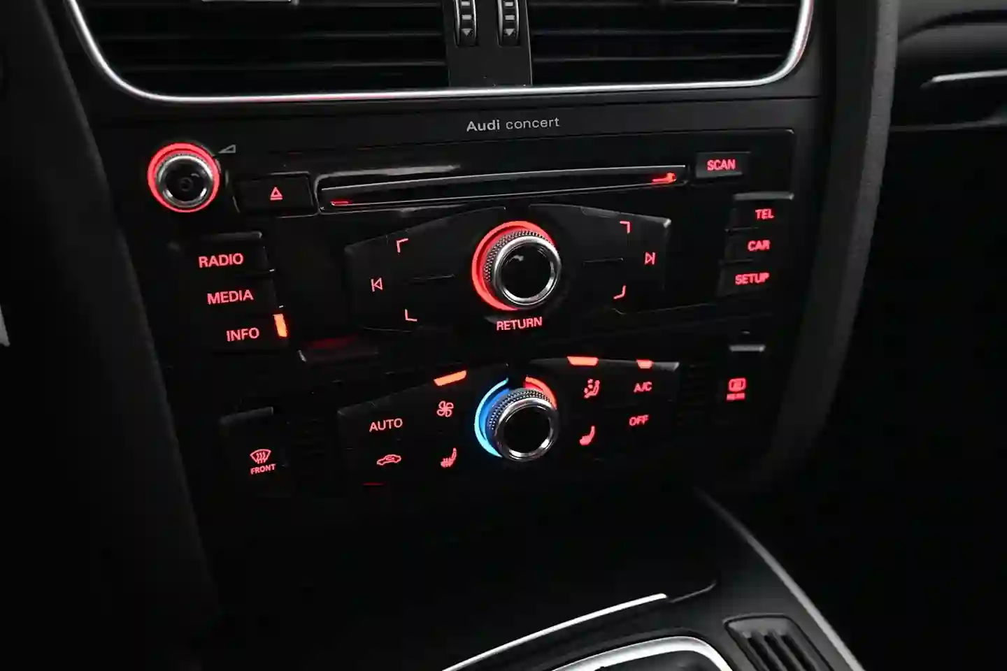 Car Image - 6kpfvQDEKedfsMrn5d0Ei0