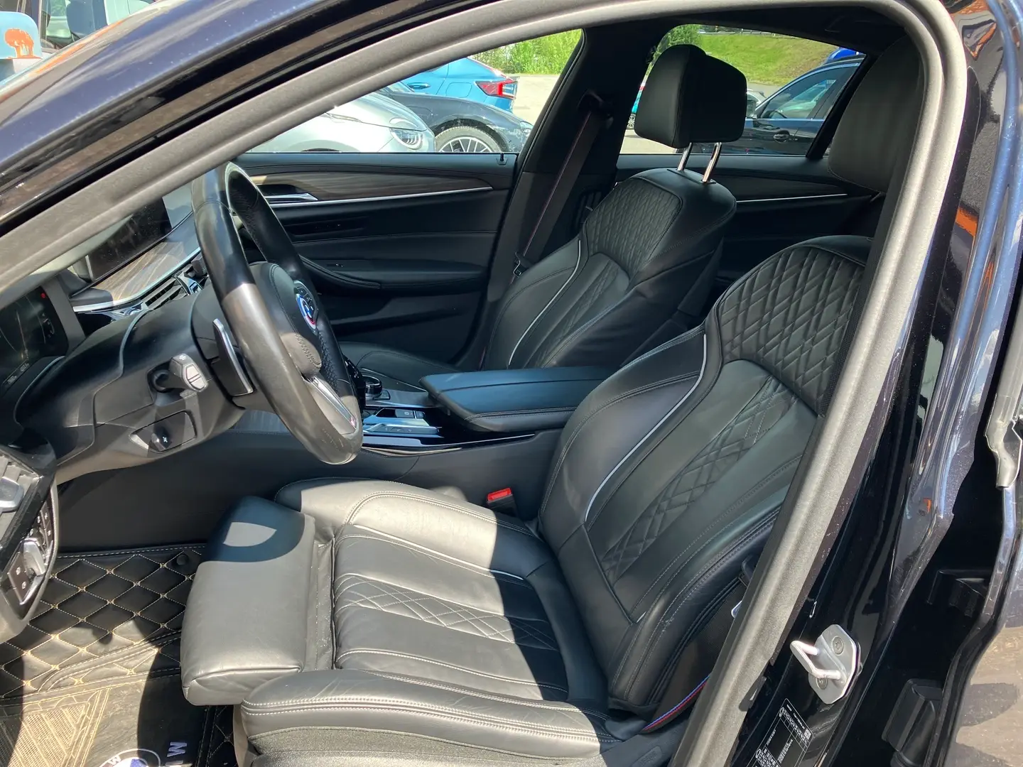 Car Image - 1AsK9Fc43rqOyH8EDmQ0JI