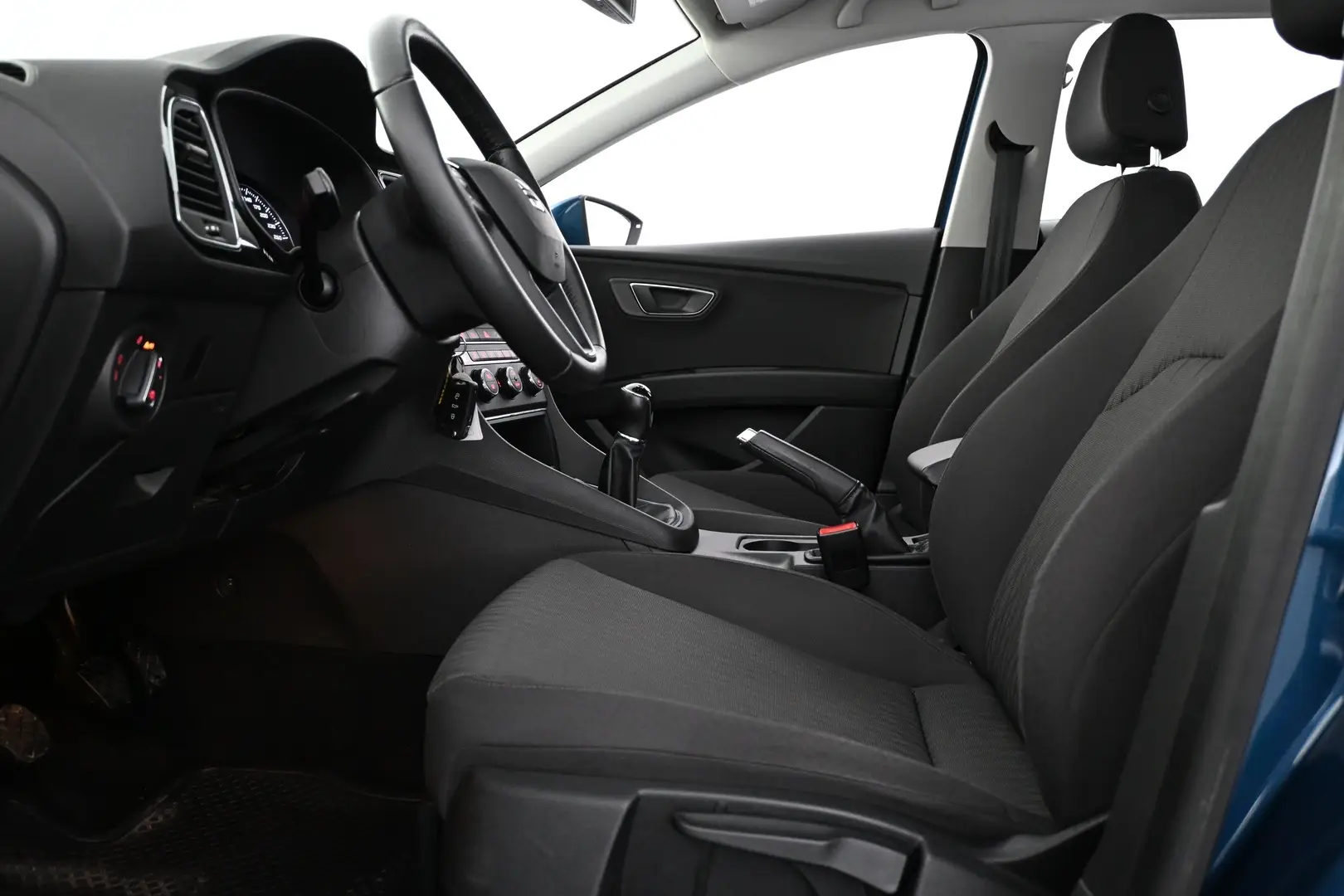 Car Image - unOrxLMJaQiVYbQk1Zr5c