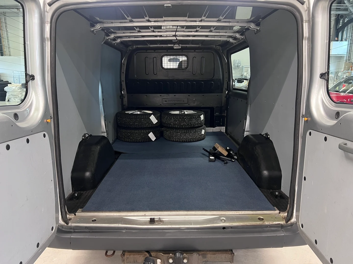 Car Image - zU4TdadrpQV8QGrhveaaj