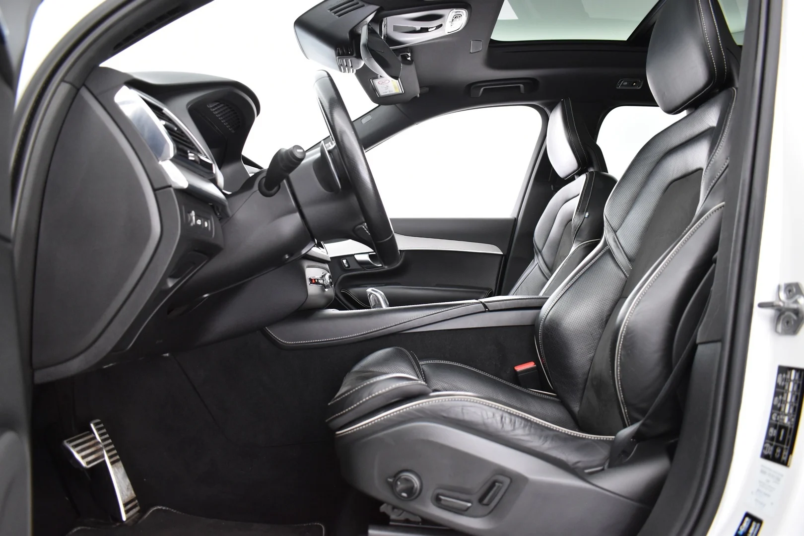 Car Image - 30GNxh9BGkKaPos0fiNL2F
