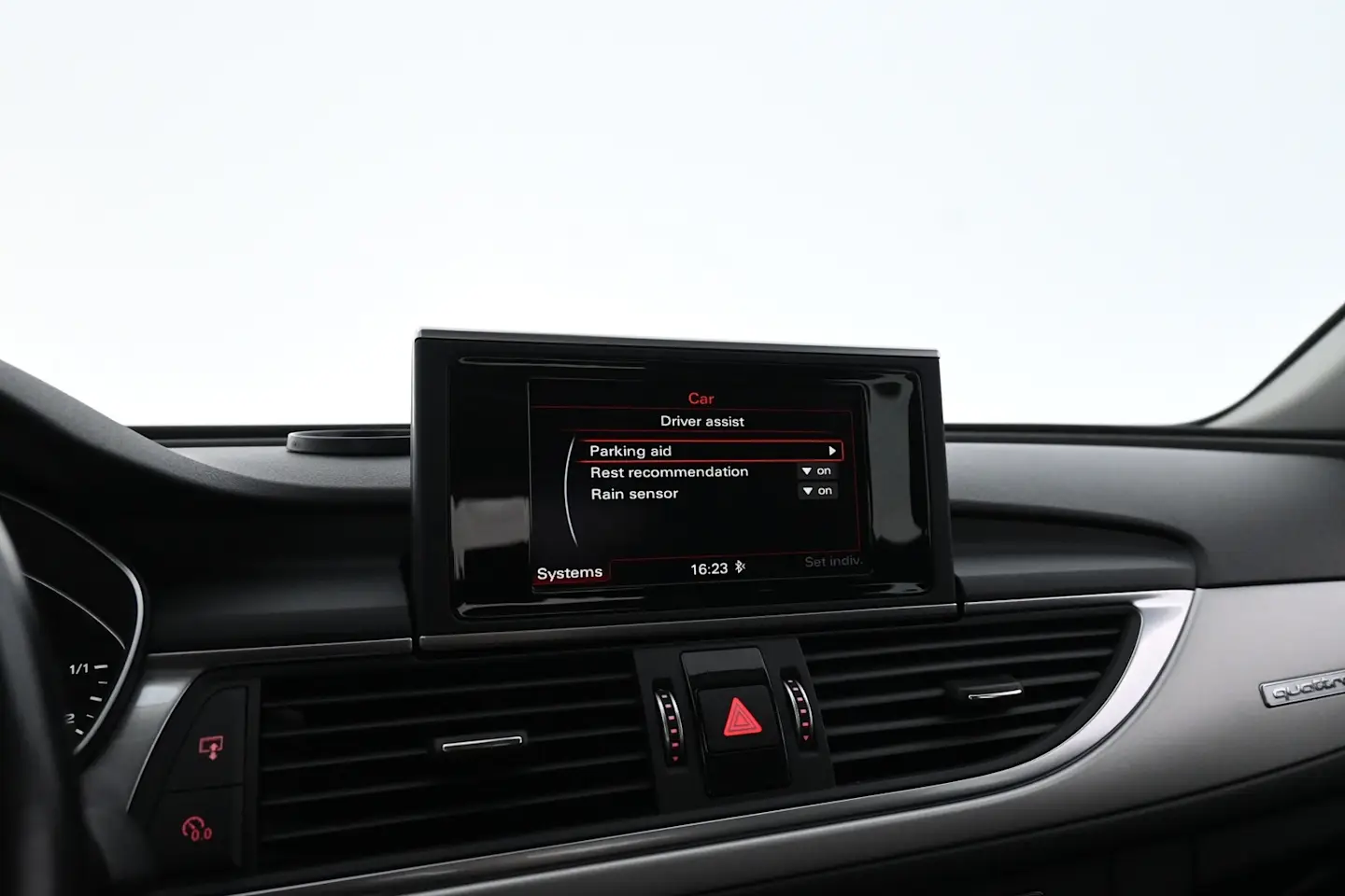 Car Image - 2bzuuQ6DpebRMZEpOcptuF