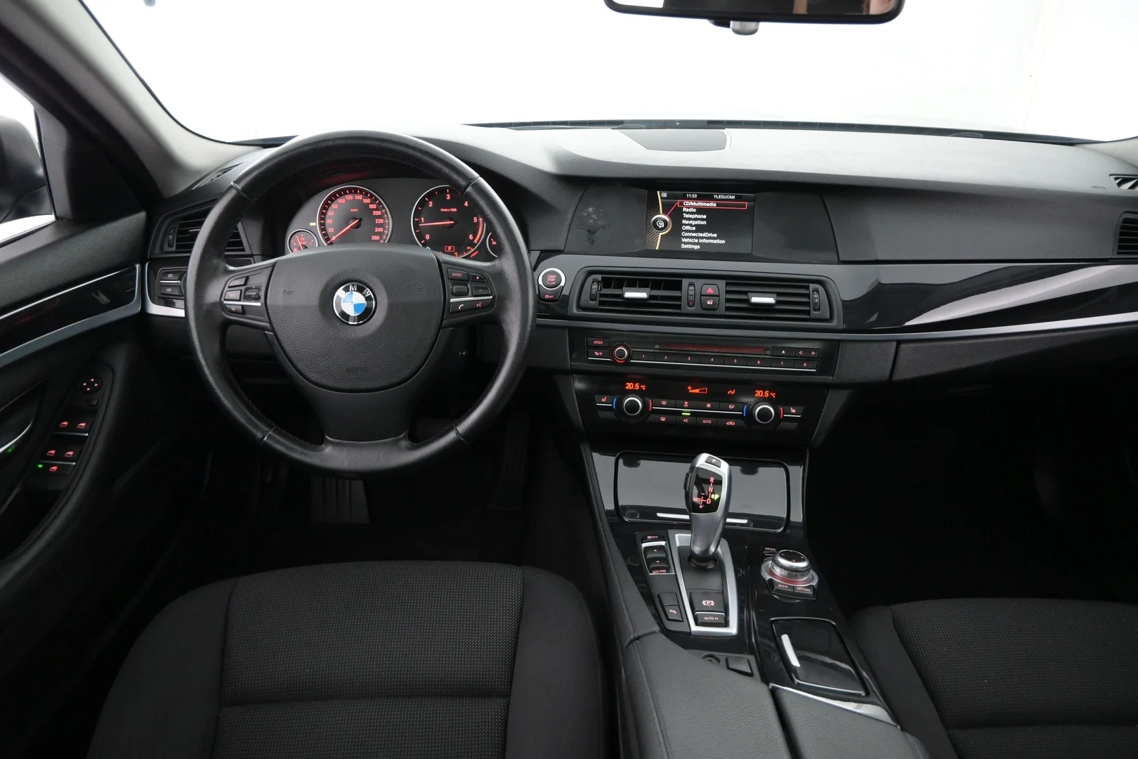 Car Image - 5m7h64mworLUtoMuoSxaGp