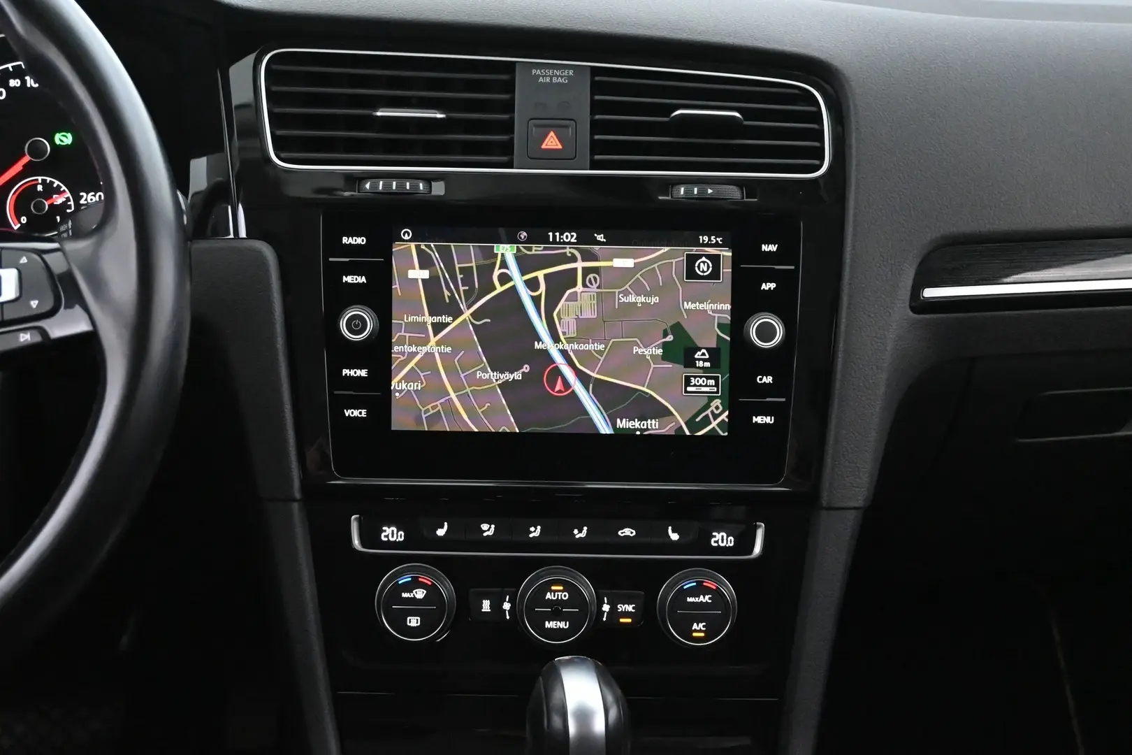 Car Image - 16k2gSKXTK73XJQ30MCVOy