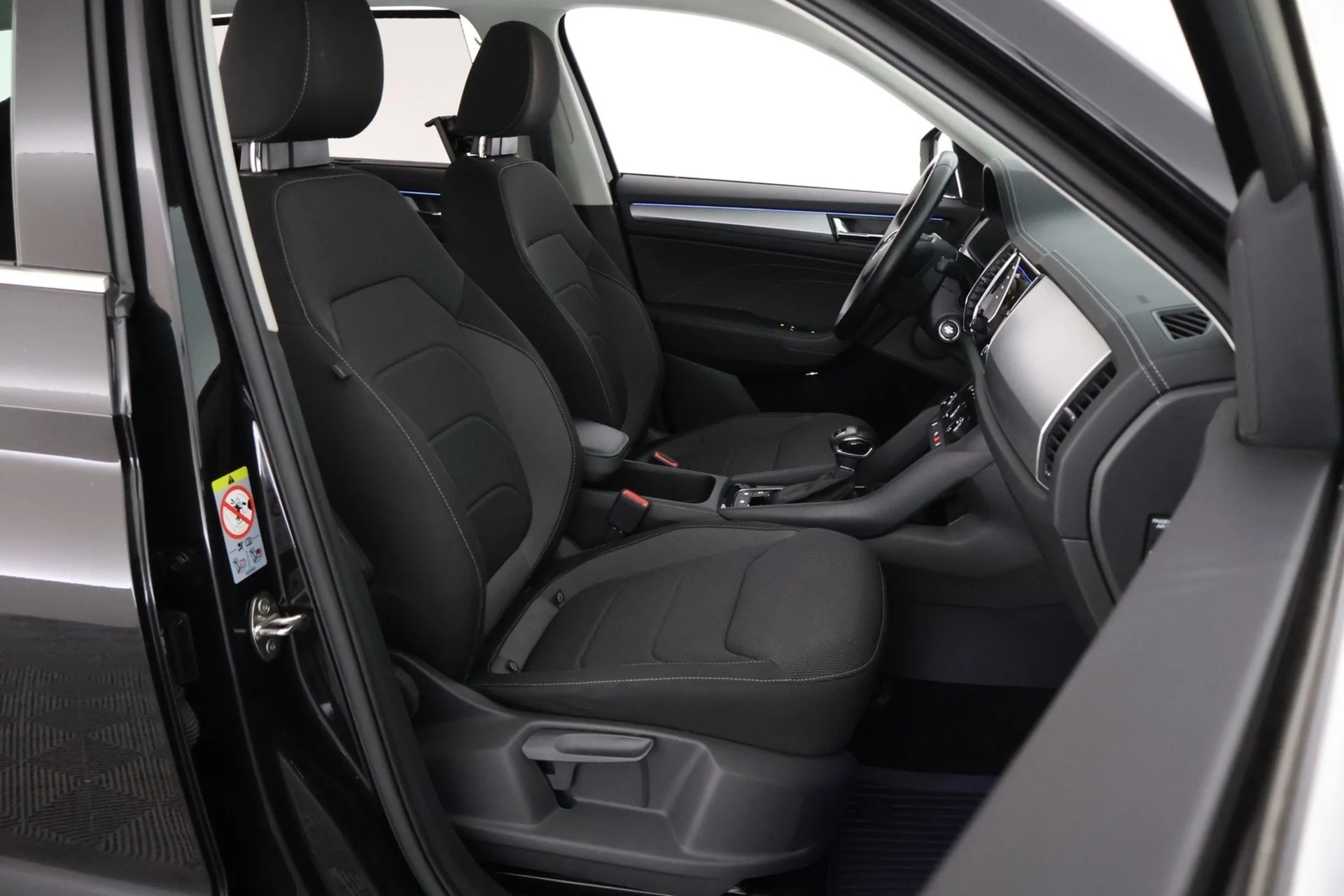 Car Image - 1ZaSqqLj9dmPGvbG4FlckW