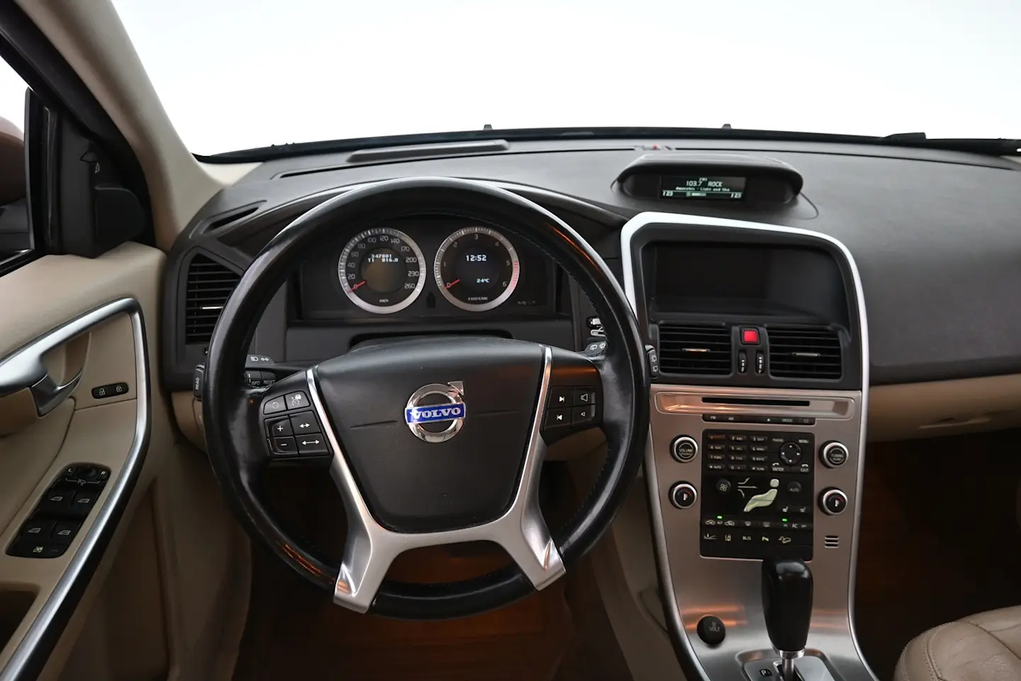 Car Image - 69YSIhG51wOlIhoAyshg5q