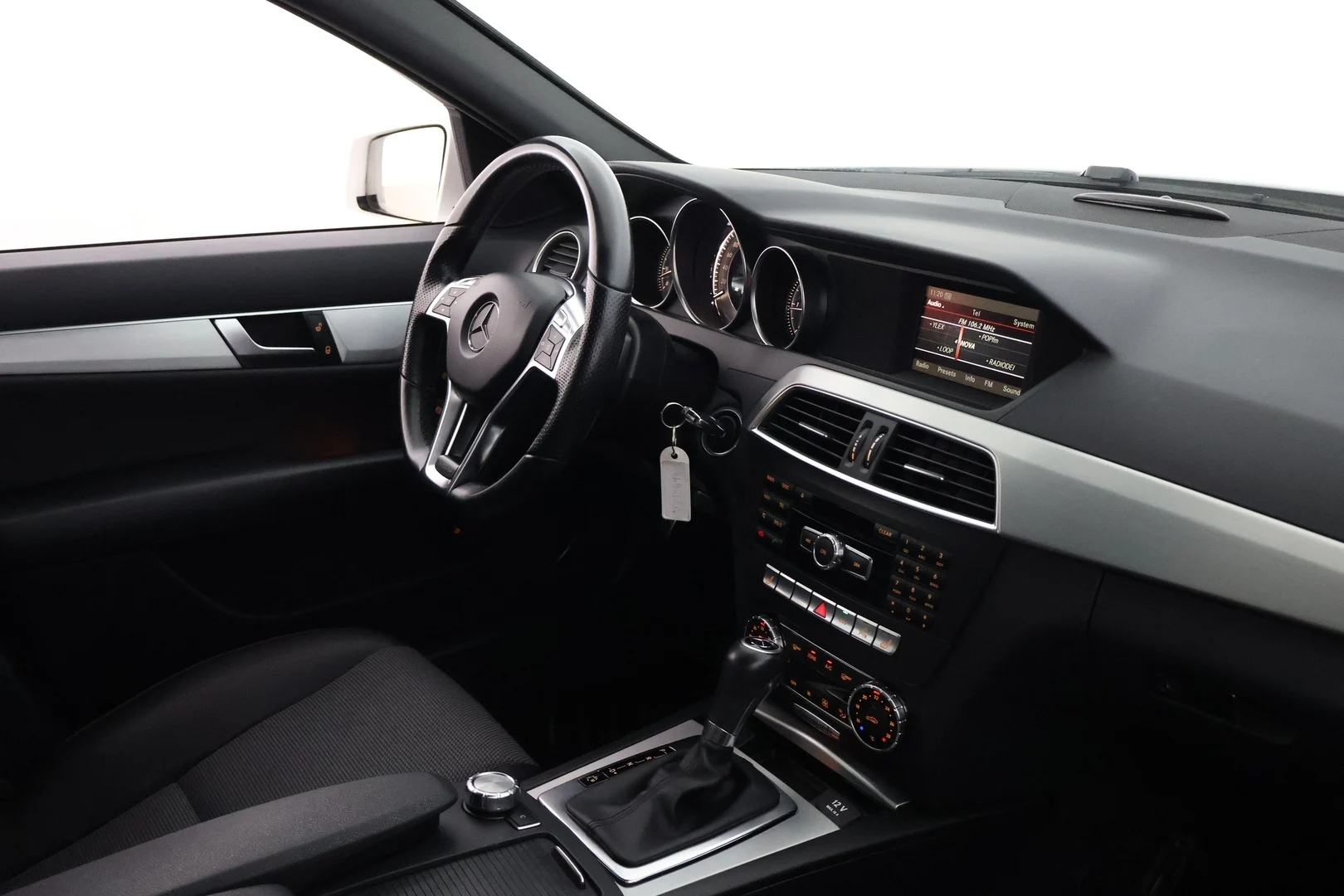 Car Image - 6Msgr33g3BvlRlzsiGsVC3