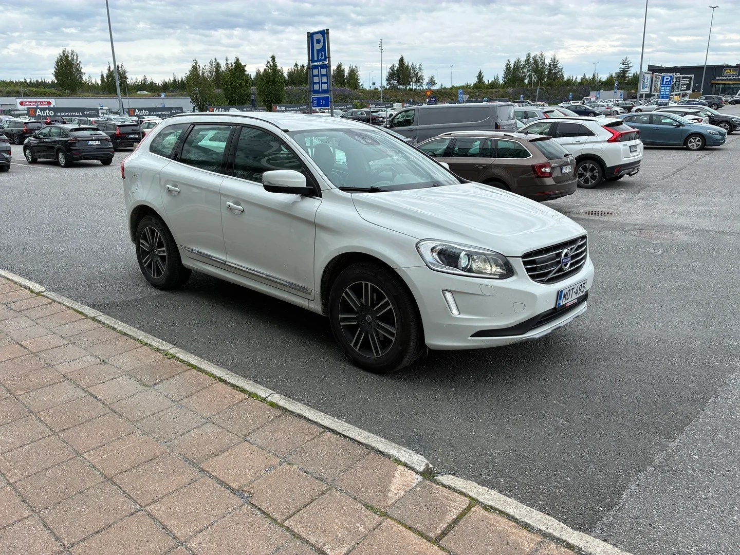 Car Image - 7b3r9g1DOBqCQBYrNNfgNq