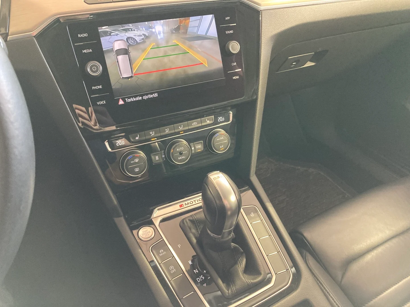 Car Image - 703swhGTdCTZpBxWUagzkh