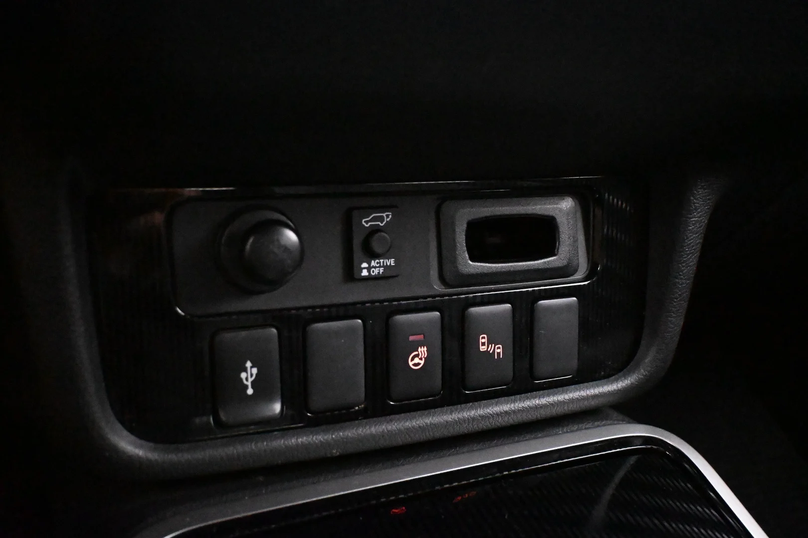 Car Image - 2fCHCn8HMK2xeDRicQPen4