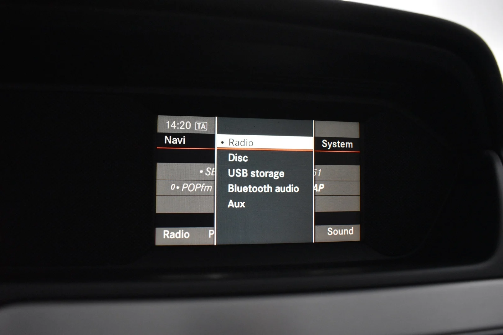 Car Image - 2dhB1mK3ZVHQYd18Y60XqO