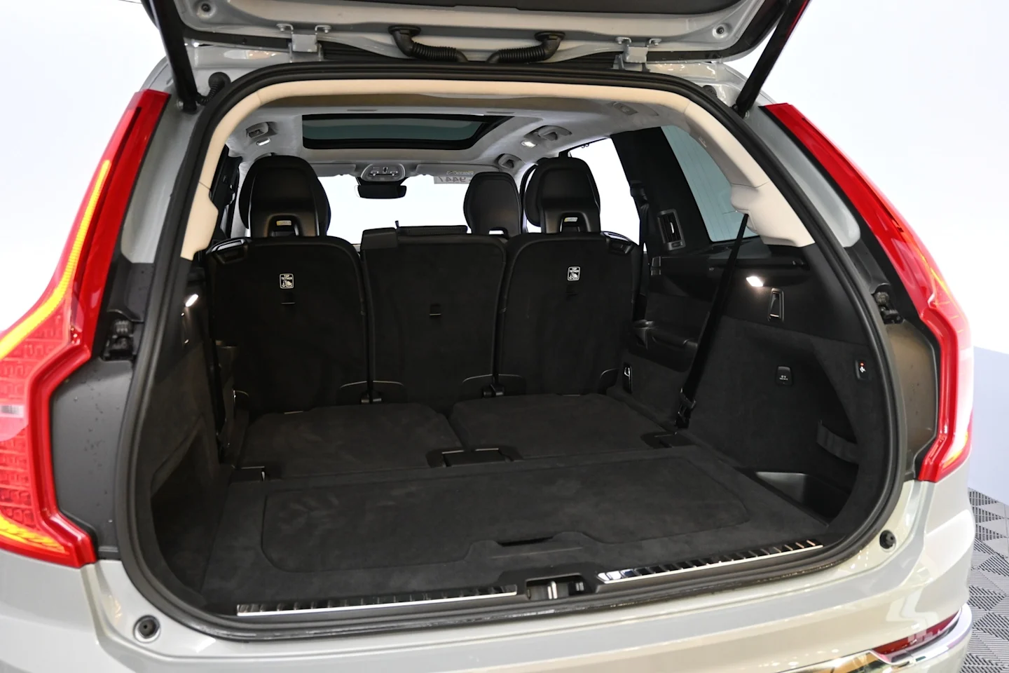 Car Image - 7h8SUBjdtpQz7vkv2F3MgF