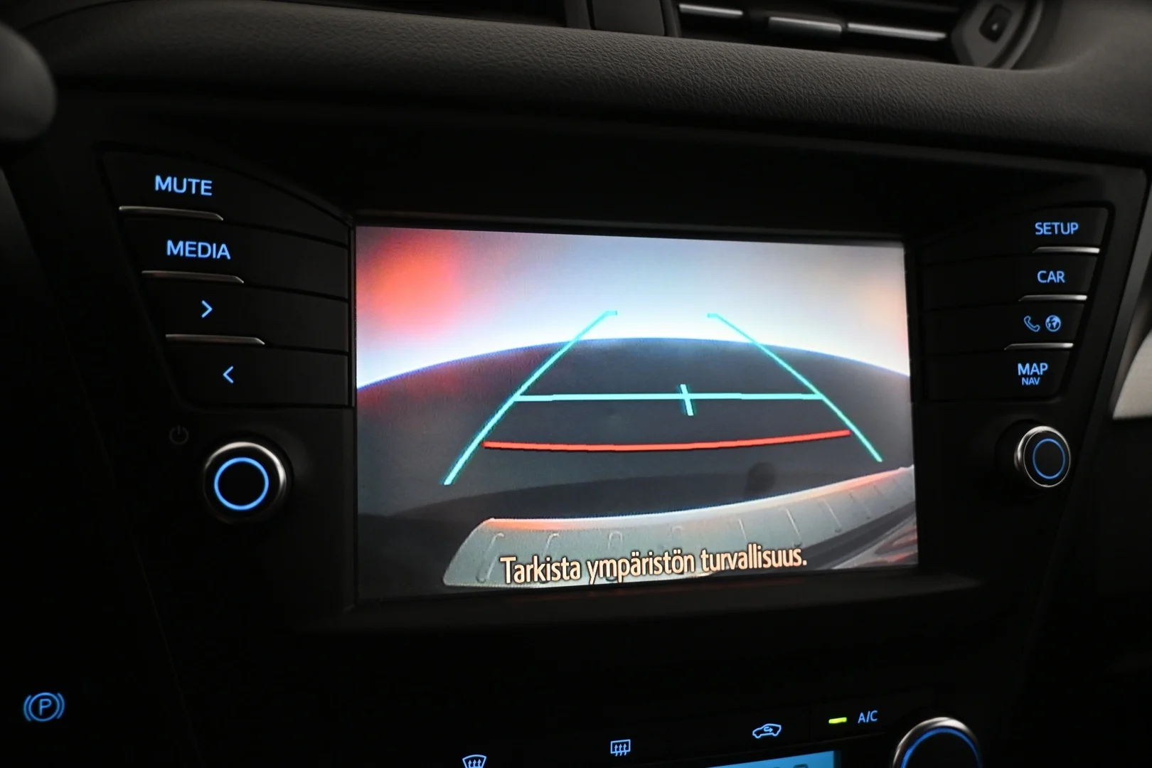 Car Image - 1s1MozESM6nDgRcN0X7Ylt