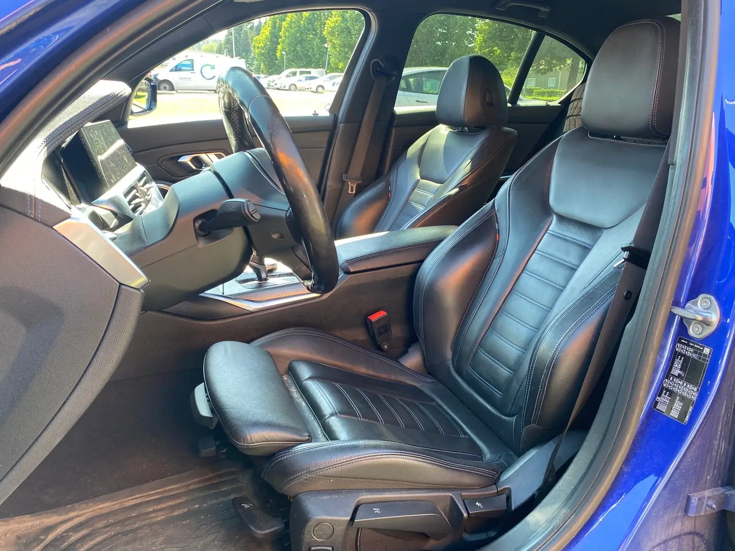 Car Image - 3M6bdCj060Qu7TdD4bqn3y