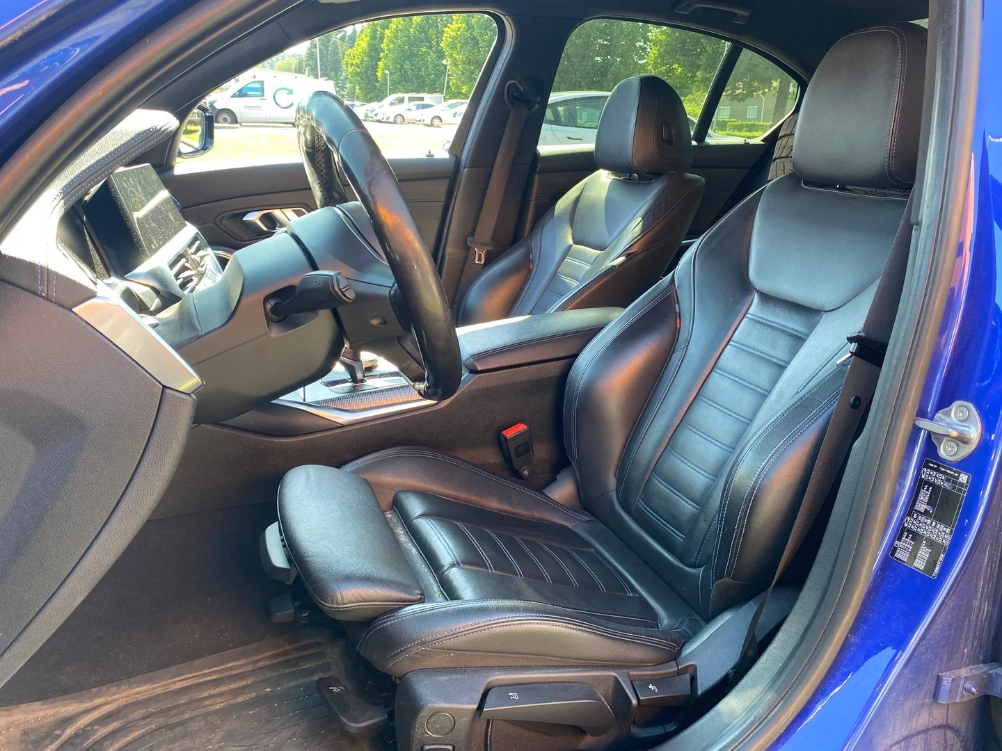 Car Image - 3M6bdCj060Qu7TdD4bqn3y