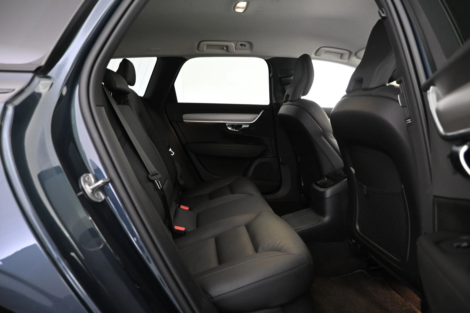 Car Image - 4zgQuiHN1kgFM68V7cxYu9