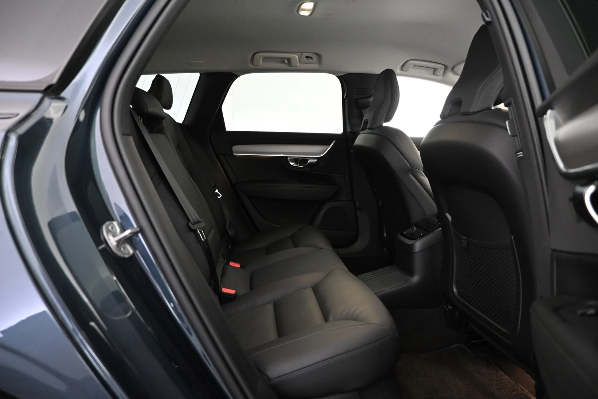 Car Image - 4zgQuiHN1kgFM68V7cxYu9