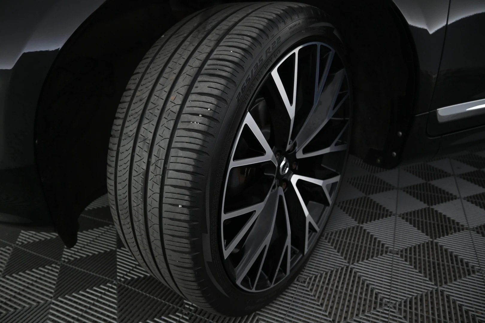 Car Image - jwMYxpPkIgElXEqgB3wop