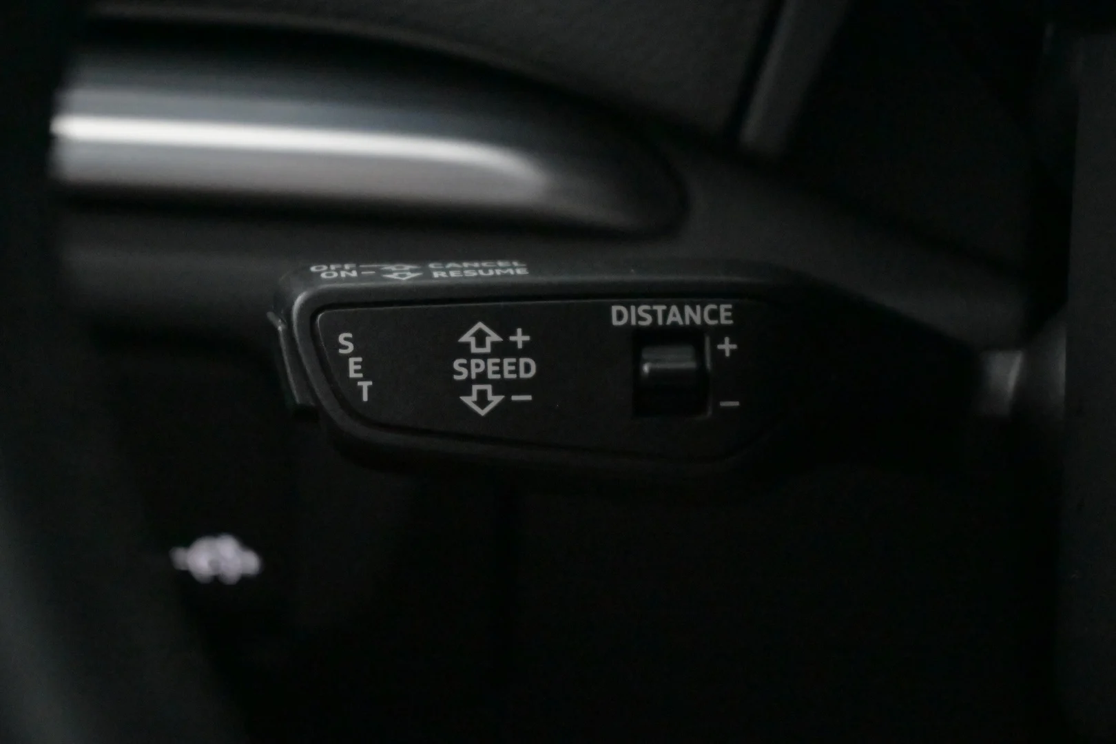 Car Image - 2kvzZBTPAZr8dDlwpZAtiB