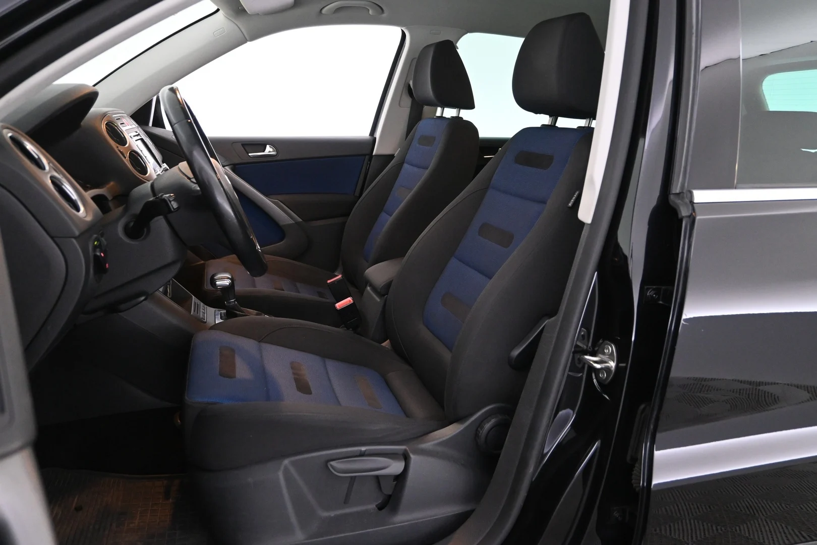 Car Image - 2jssi7Qimaj2gAt1gihNK0