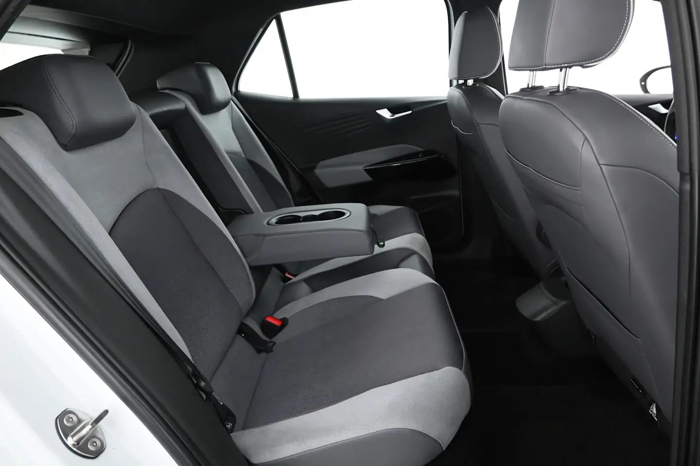 Car Image - 7Mk4jl2fbiLT0IhFqo3kDk