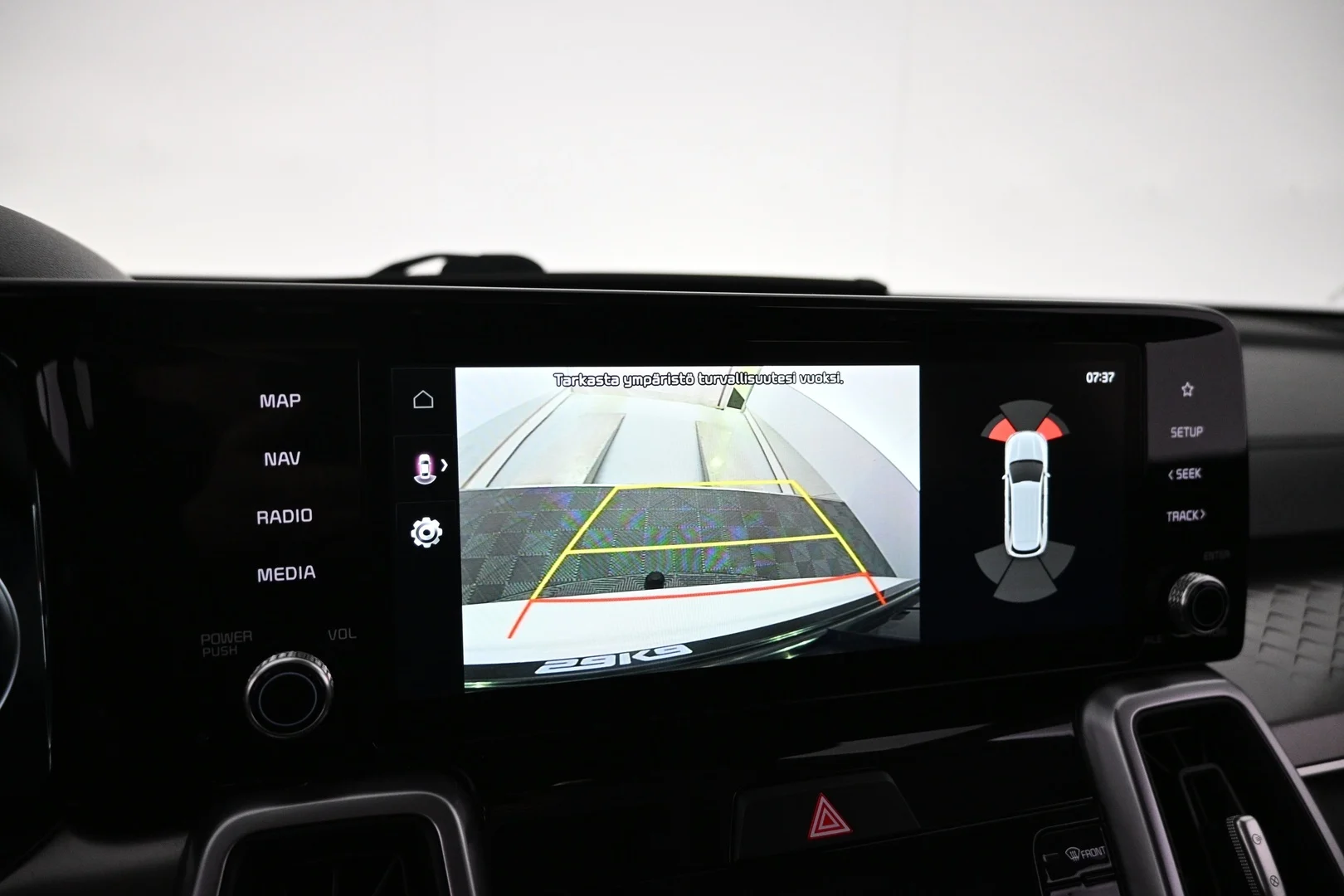 Car Image - 3P4PIMcS3LyDyEdvNjOeZu
