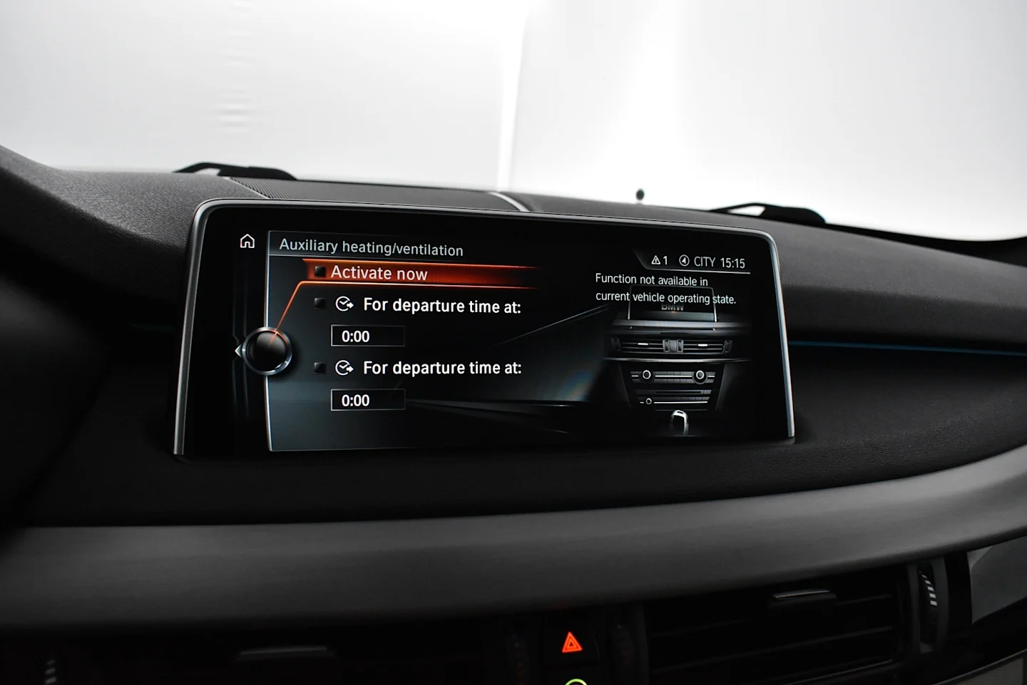 Car Image - 1Rrzv3BNPUTOUasM9SXhL5