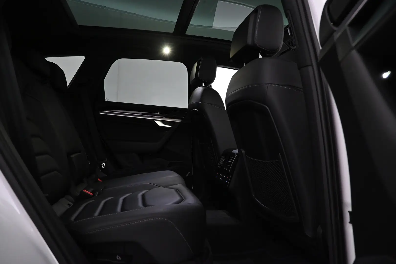 Car Image - 5fQCiFKV1f650lNUr7IQkg