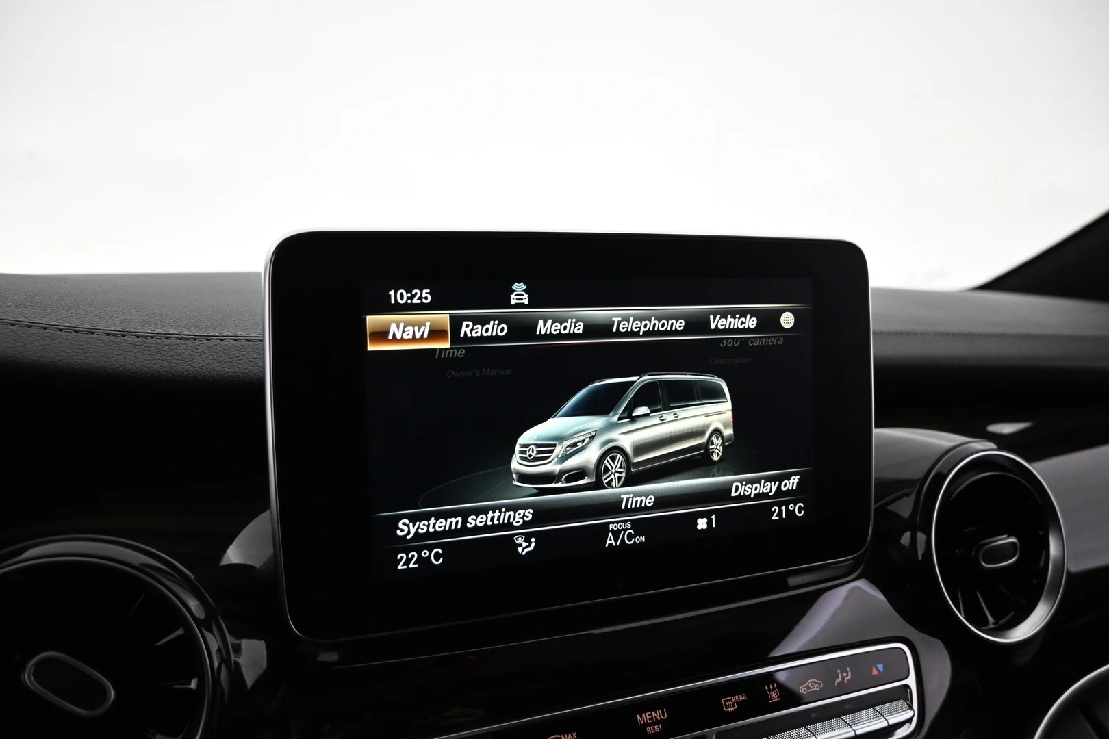 Car Image - 6LTBMJMbEvCBAZxyZuibWL