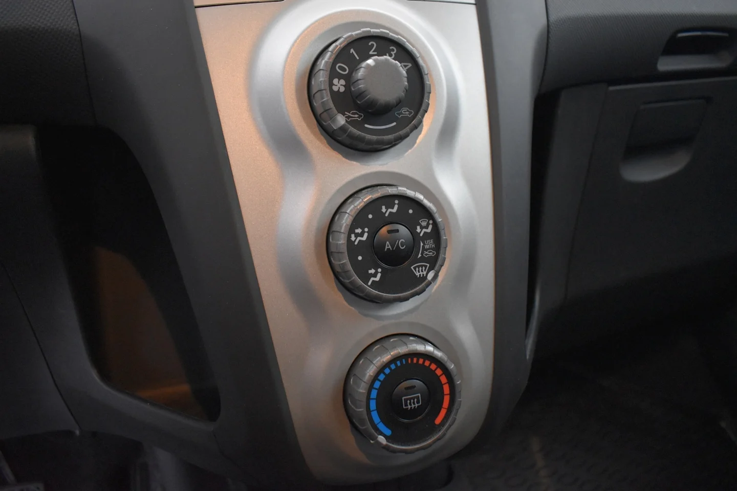 Car Image - 7lt3pCQdxMYRGBvQH9Ezv9