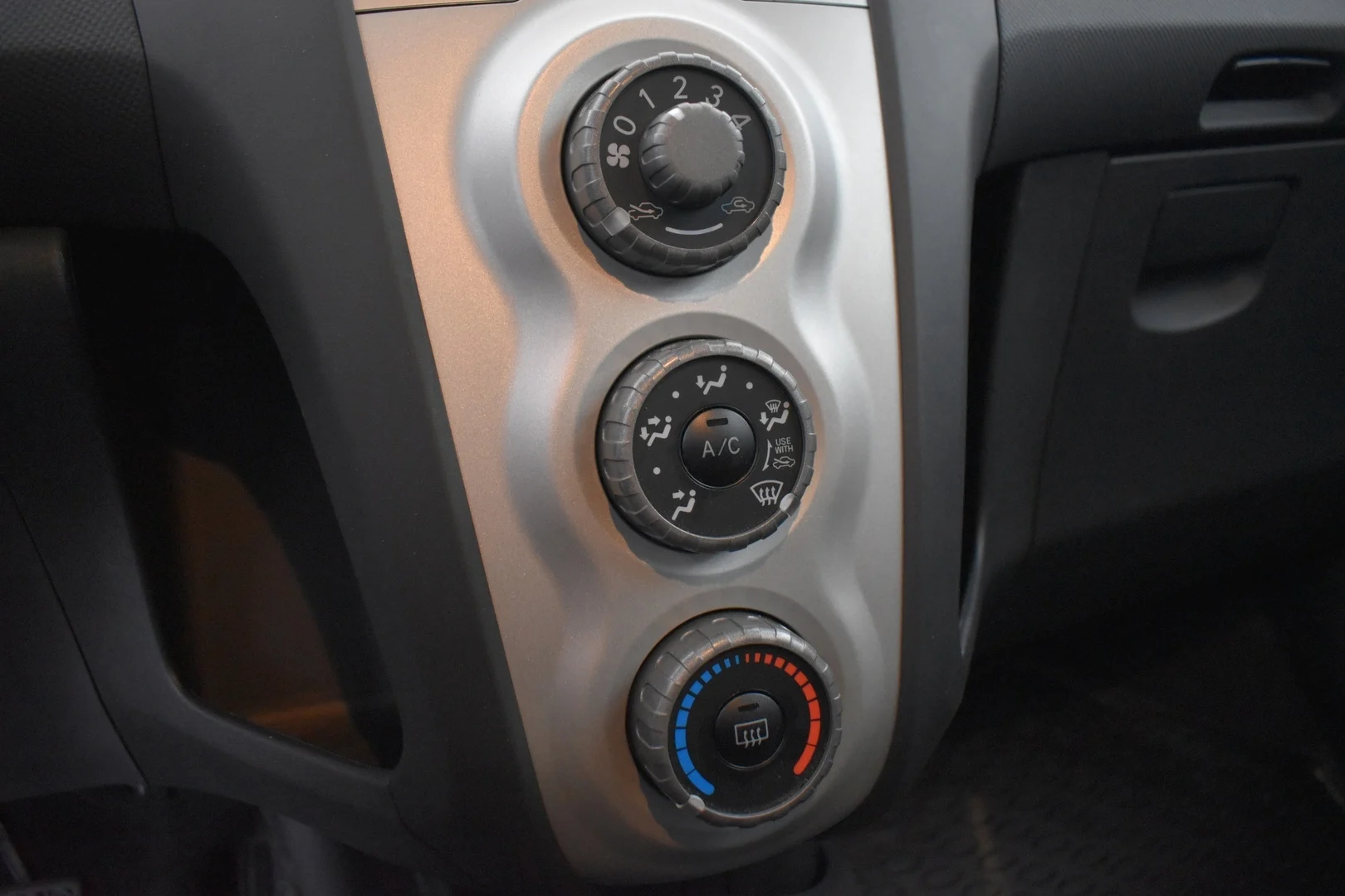Car Image - 7lt3pCQdxMYRGBvQH9Ezv9