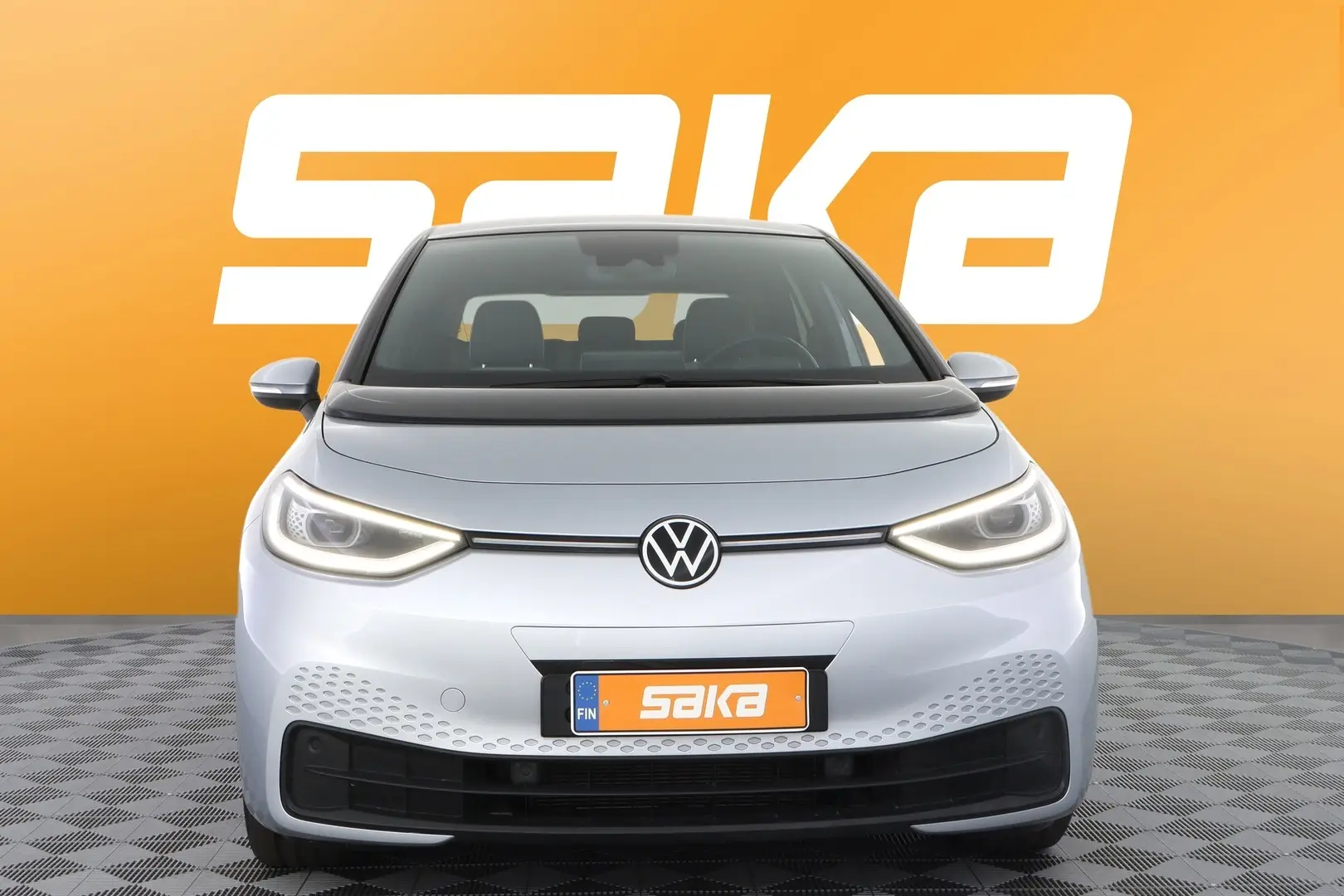 Car Image - tUgW9ZIRtO6qTRxXv880J
