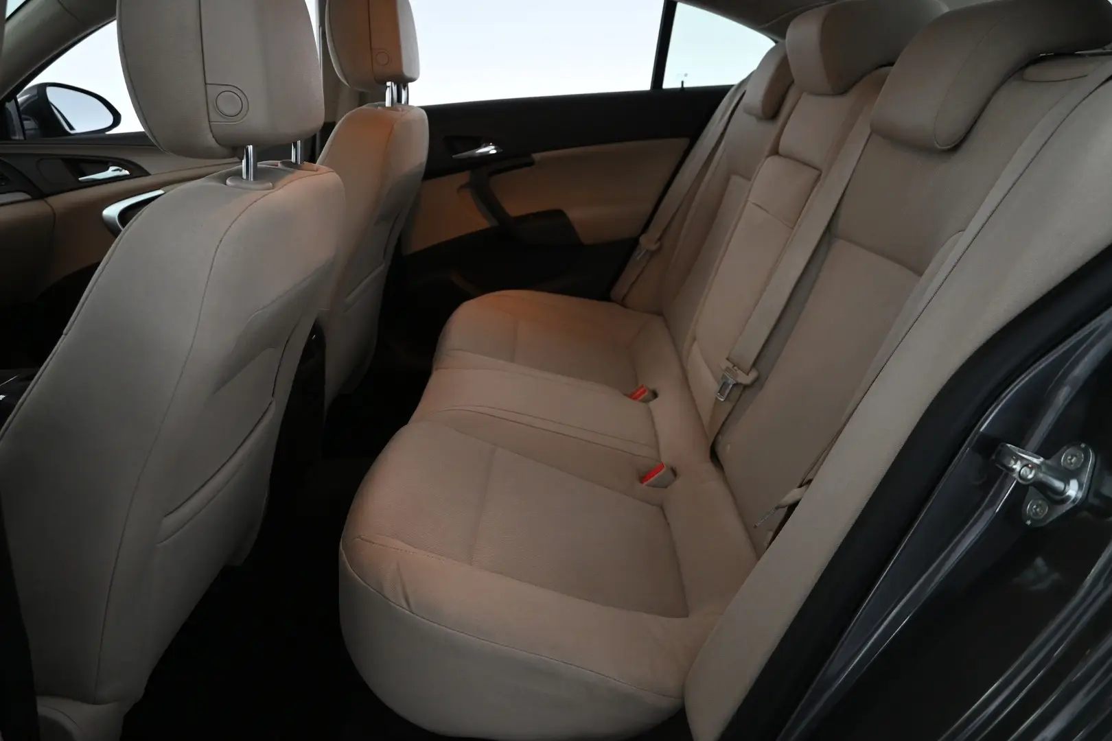 Car Image - 2IpuVD1ezPe0rUFaXTan5K
