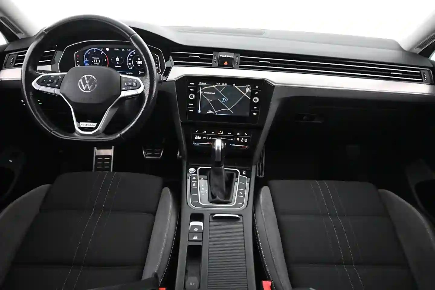 Car Image - 2JTnEZYd6C6Beq0T0ynYla