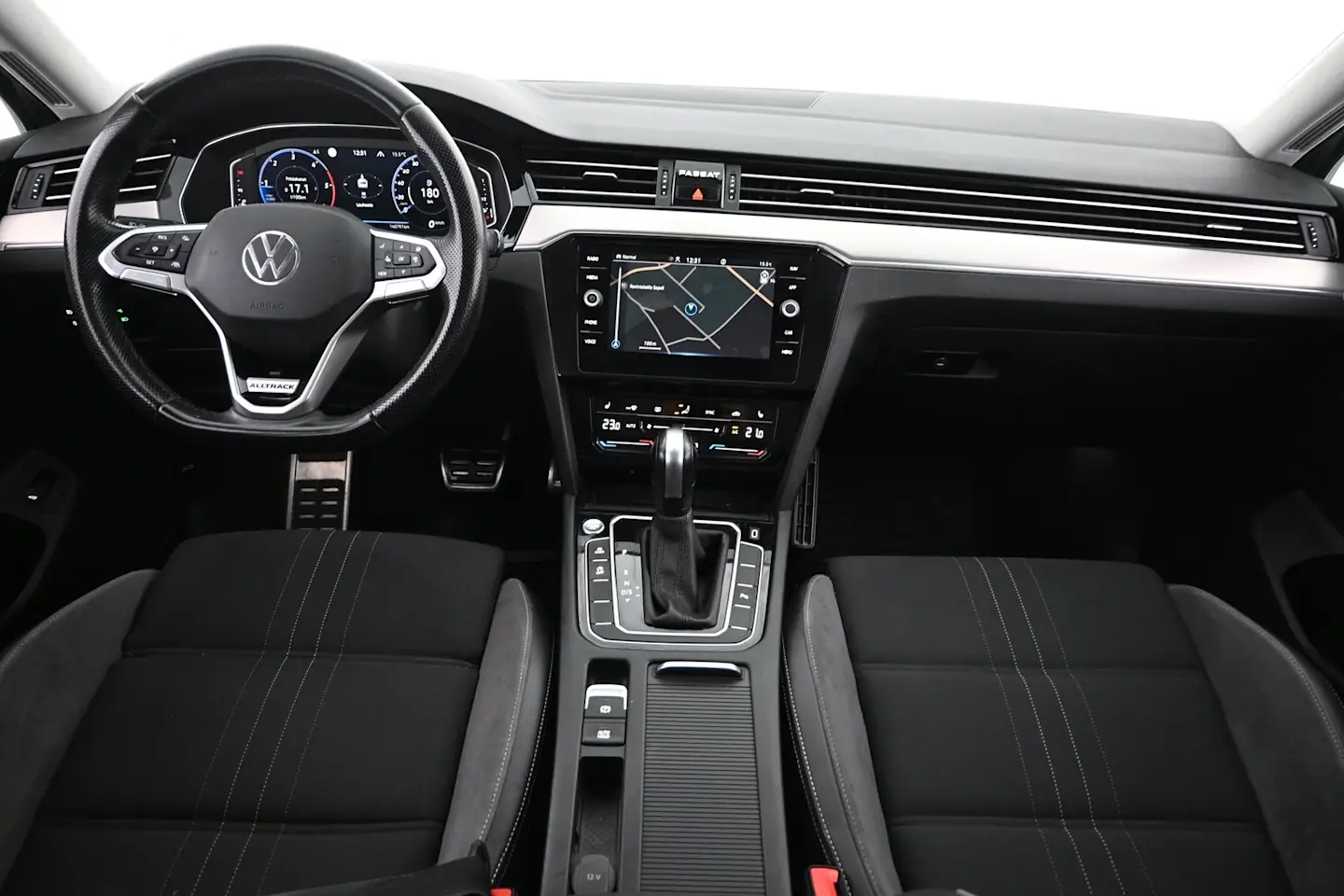 Car Image - 2JTnEZYd6C6Beq0T0ynYla