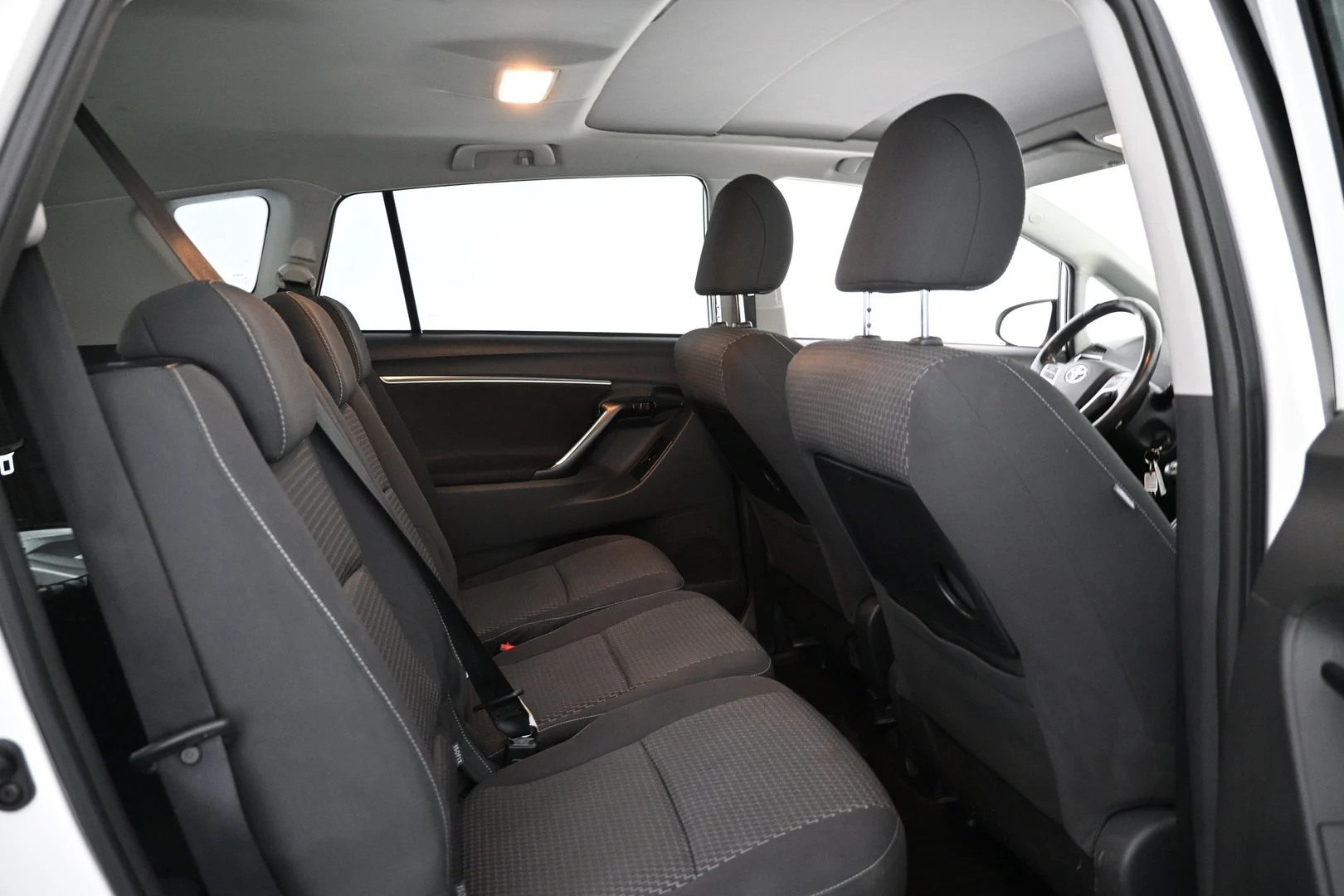 Car Image - 5Uzba2b60jzqvaQuls8FM4