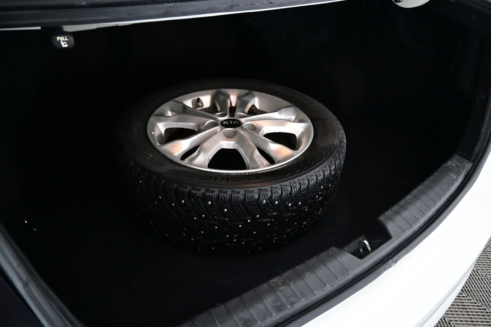 Car Image - 7pHnLydLOznneGtgmAotd1