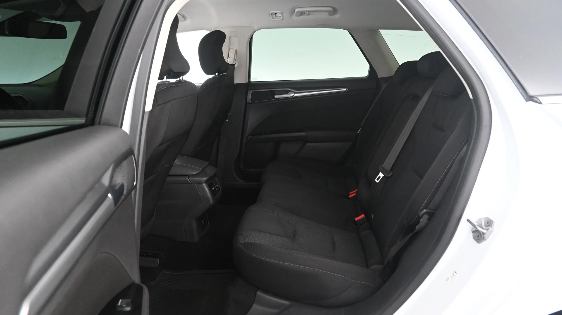 Car Image - 7yA7VA8Bbn4rVu1MrfO4Go